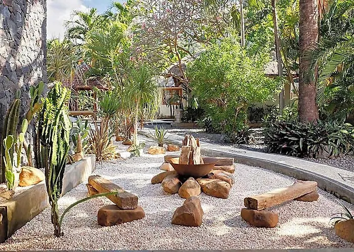 Del Mar, Amed, Bali