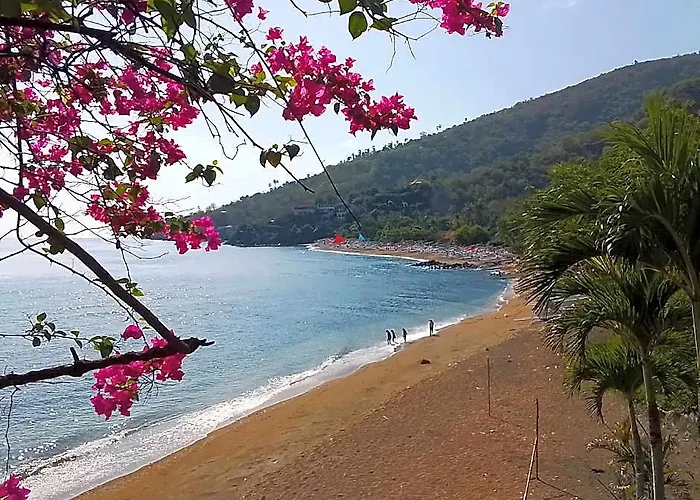 Villa Del Mar, Amed, Bali *